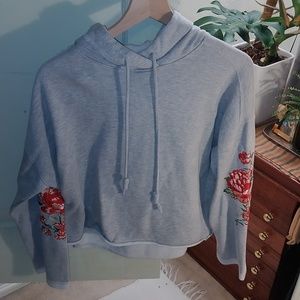 Hoodie Rose Embroidery